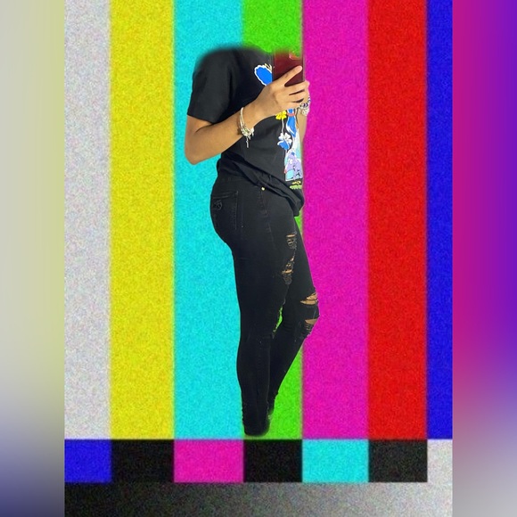 Track 23 Jeans - Picture 2 of 4